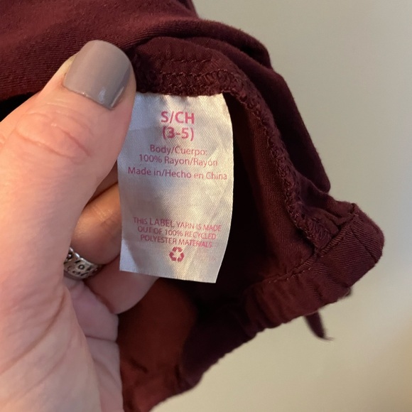 No Boundaries | Burgundy Buttoned Crop Top | Size Small - Picture 9 of 10